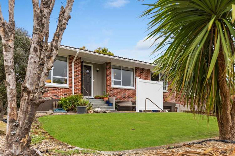 49b Lytton Street Glenholme_1