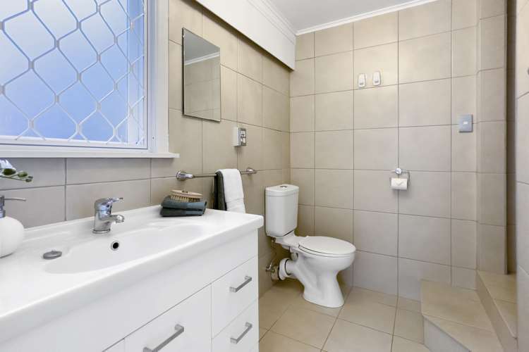 6 Odessa Crescent Saint Heliers_13