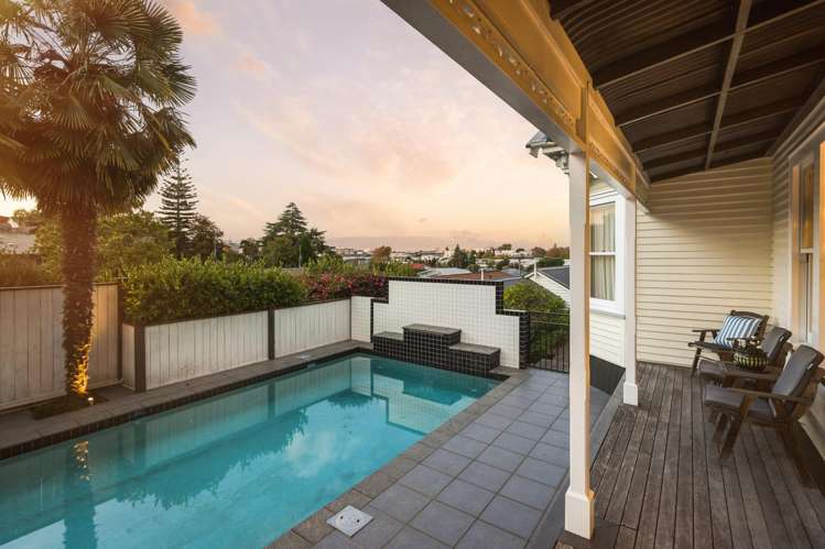 23 Ruakiwi Road Hamilton Lake_12