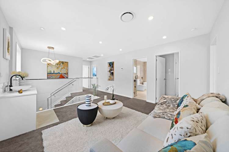 14 Ballyalton Cresent Flat Bush_11