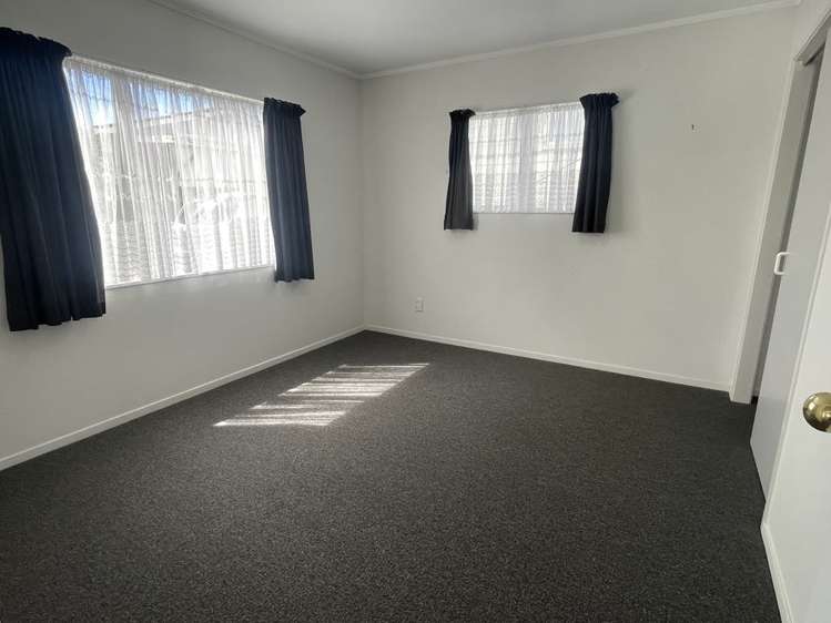 19a Arlette Place Massey_3
