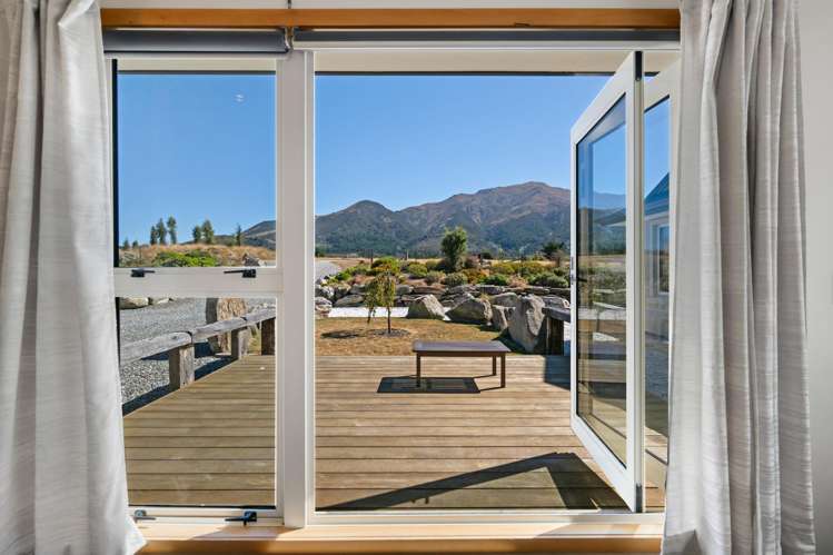 136 Te Awa Road Albert Town_18