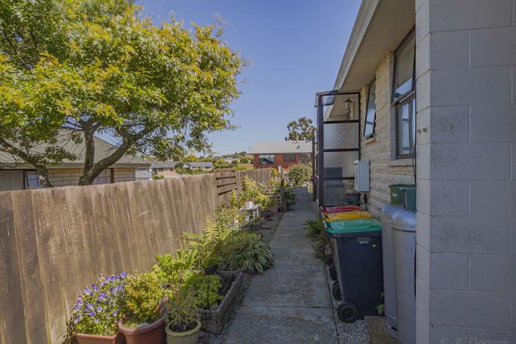 2/46 Balmoral Street Marchwiel_17
