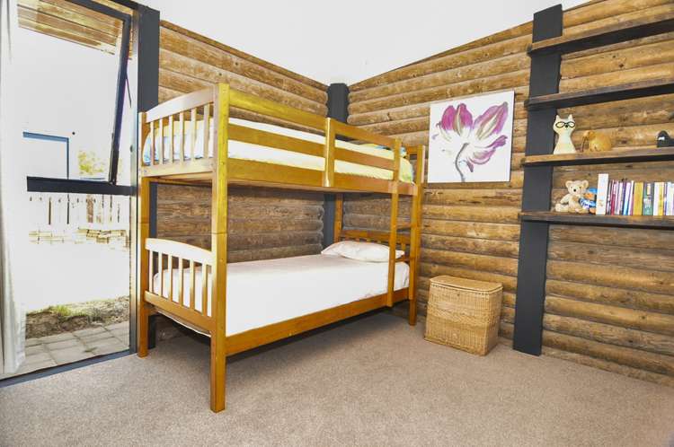 305 Linton Crescent Whangamata_16