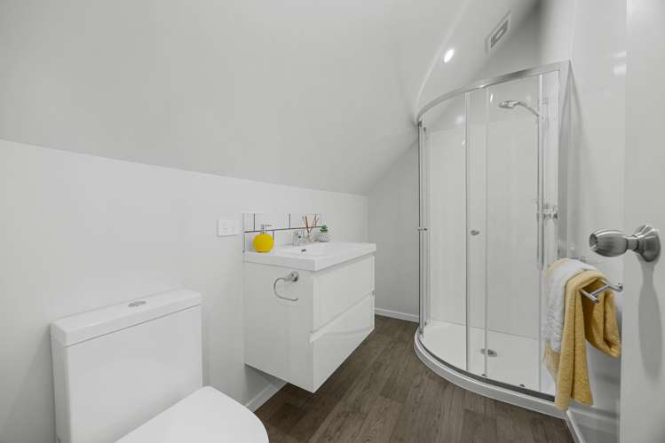190 Golf Road Titirangi_31
