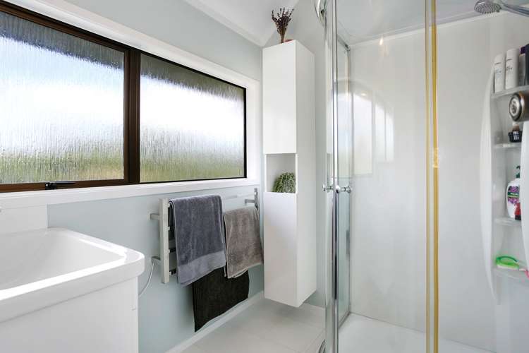 3 Sargeson Place Leamington_14