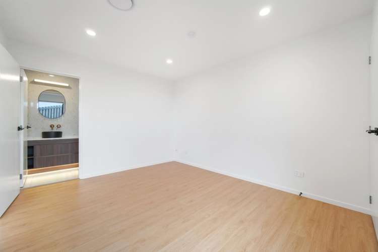 328A Hillsborough Road 1687_18