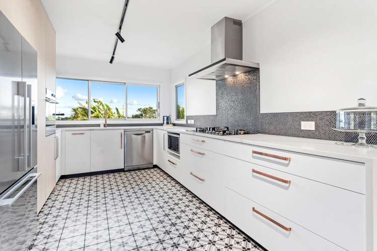 63 Ardern Avenue Stanmore Bay_4