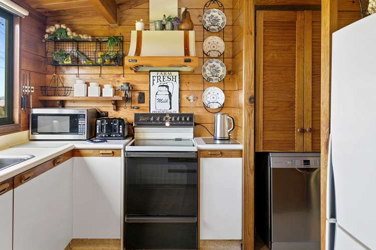 41 Ngamotu Road Taupo_25