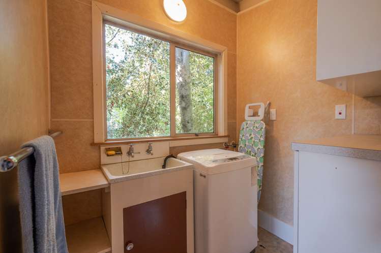 20 Bayview Crescent Duvauchelle_12