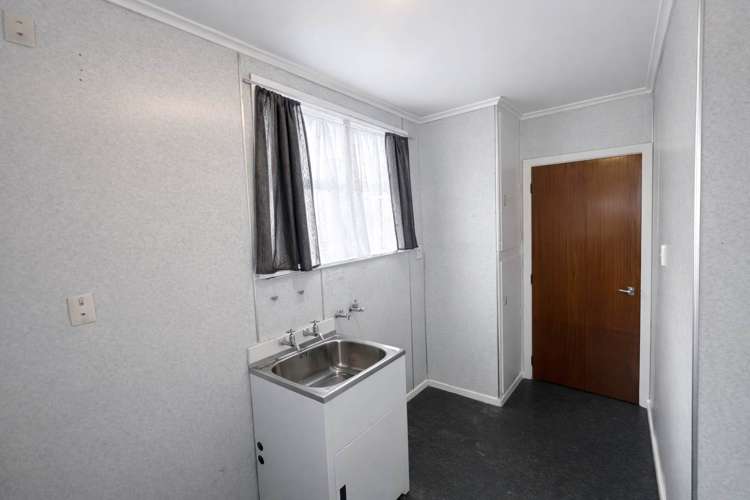 1/353 West Coast Road Glen Eden_3