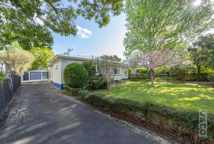 6 Albert Street Riverhead_28