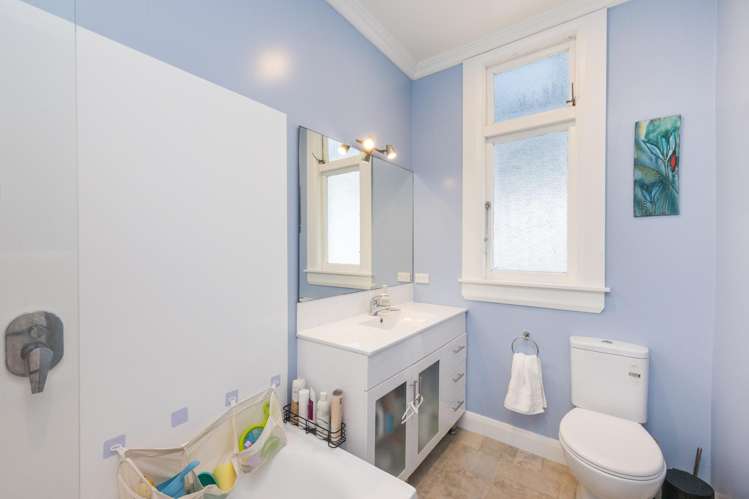18 Burns Avenue Takaro_18