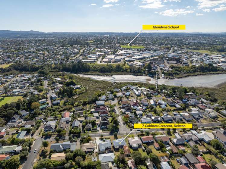 7 Cobham Crescent Kelston_14