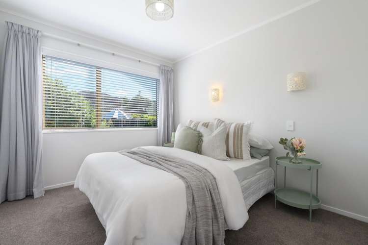 12 Sylvania Drive Matua_8