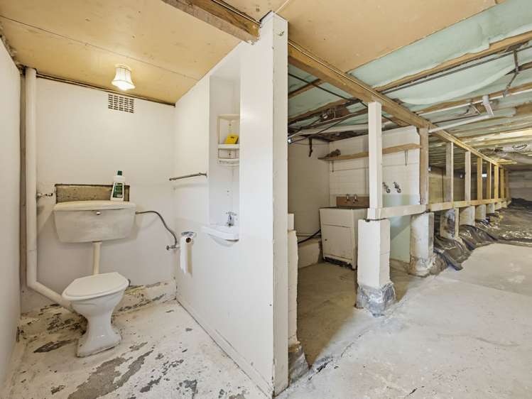 2 Magdalen Street Tawa_29