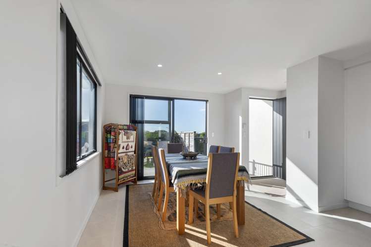 79 Ruba Way Ohauiti_4