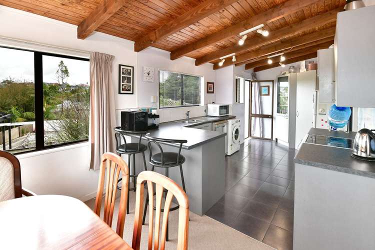 38 Thorburn Avenue Red Beach_6