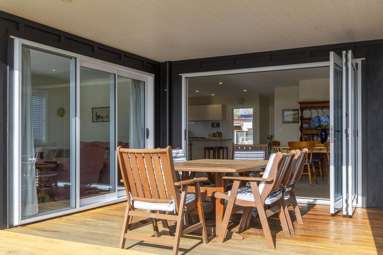 24 Rainbow Drive_2