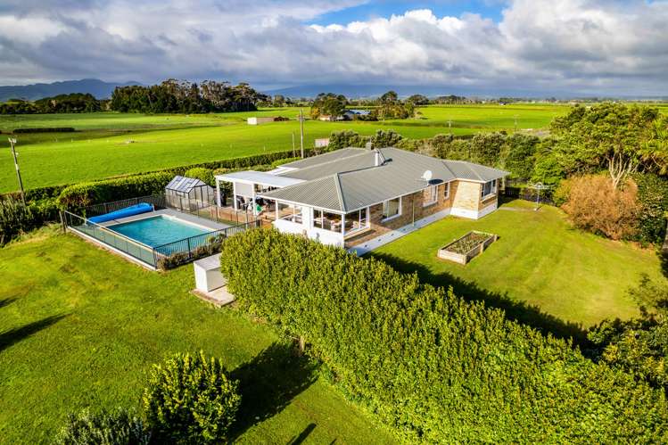 255 Kaihihi Road Okato_18