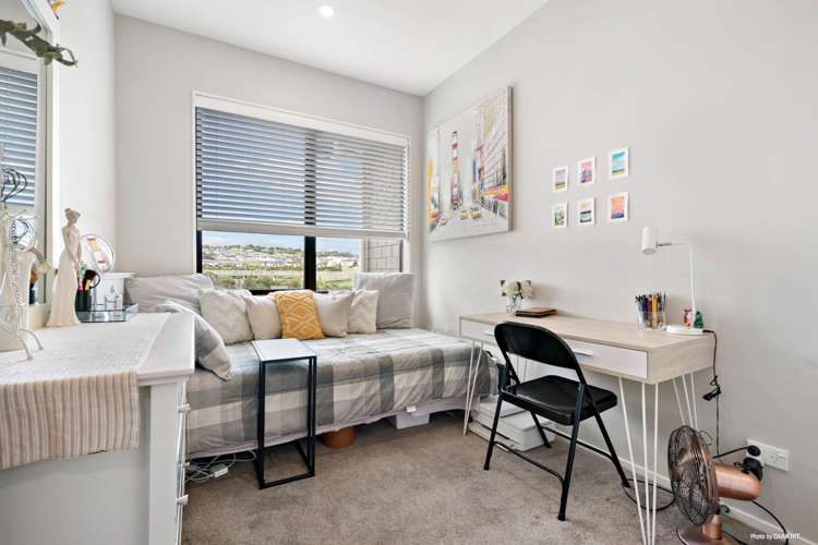 29 Hughs Way Flat Bush_11