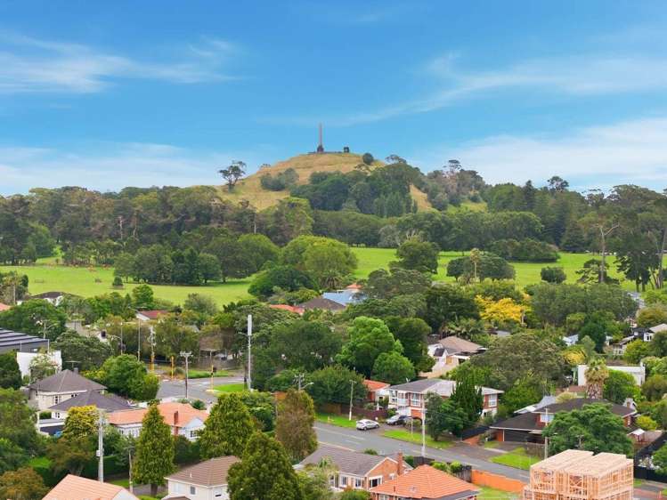 3/9 August Place Greenlane_9