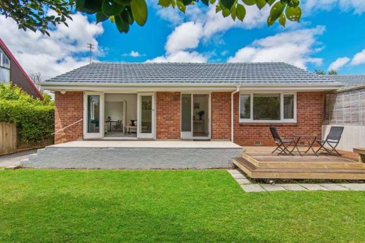 2/335a Manukau Road_0