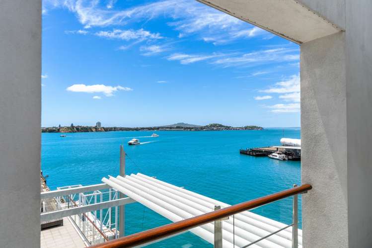 52/139 Quay Street Auckland Central_24