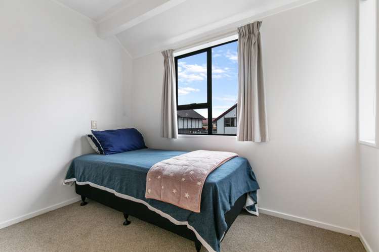 3/5 Barrack Road Mount Wellington_11