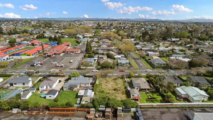 37 Rifle Range Road Dinsdale_7