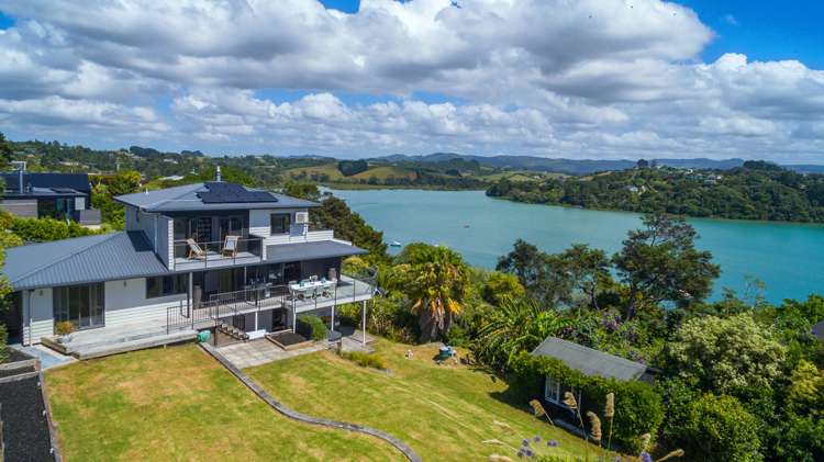 21 Kanuka Road Sandspit_7