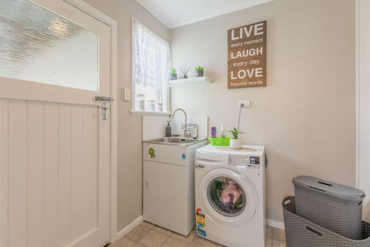 6 Churchill Street Waipukurau and Surrounds_19