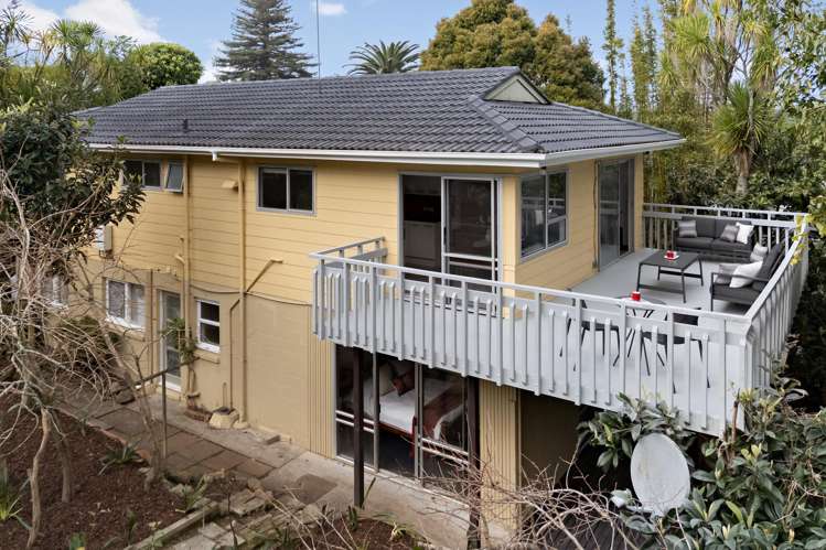 1/21 Woodcote Drive Glenfield_3