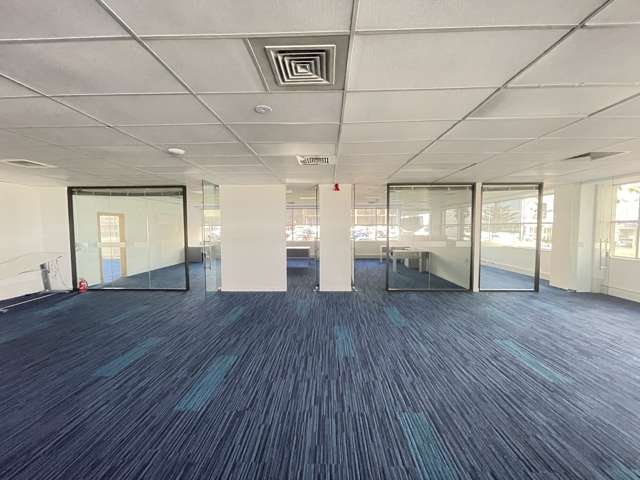 15 Osterley Way Manukau City_1