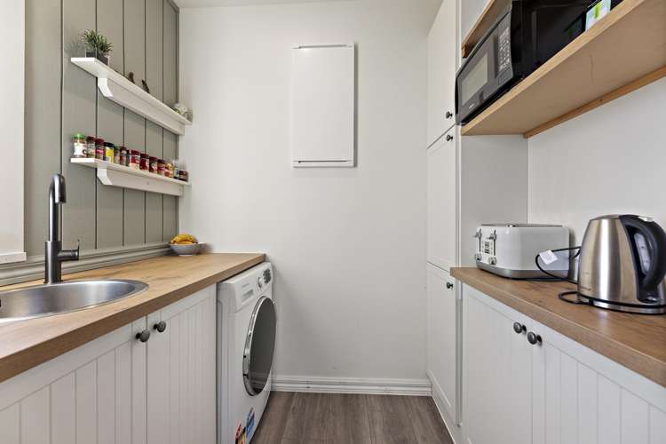 4 Bank Avenue Middlemarch_17