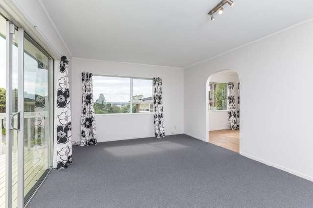 62 Ayton Drive Totara Vale_4