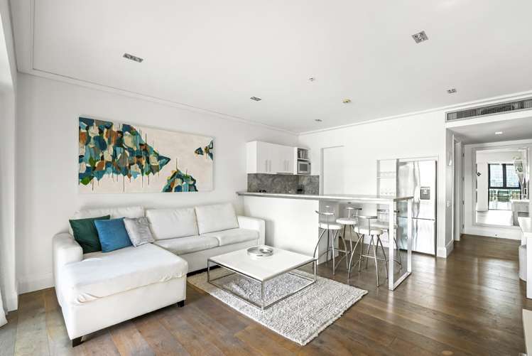 111/85 Customs Street West Auckland Central_4