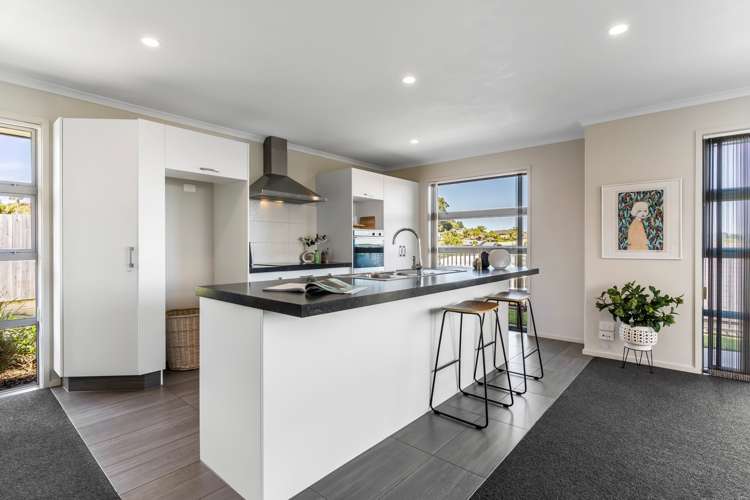 12 Bernies Way Ohauiti_12