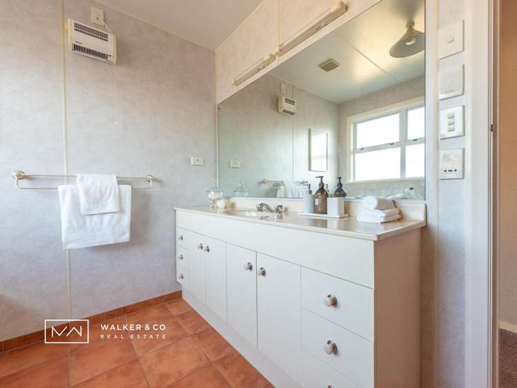 95 Holdsworth Ave Trentham_13