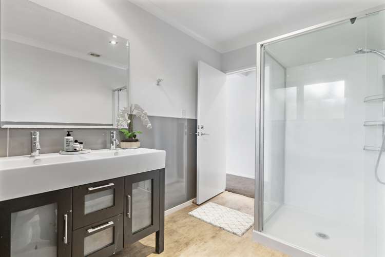 19 Reydon Place Cockle Bay_13