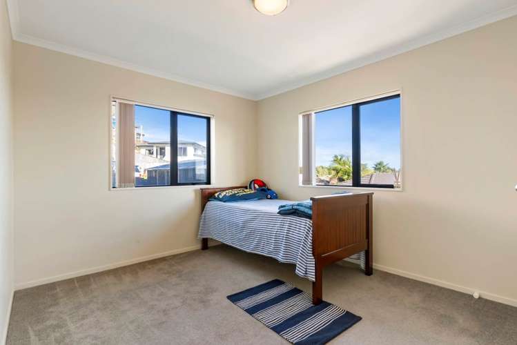 156 Keri Vista Rise Papakura_13