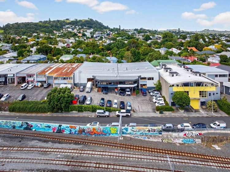 8-10 Haultain Street Mt Eden_18