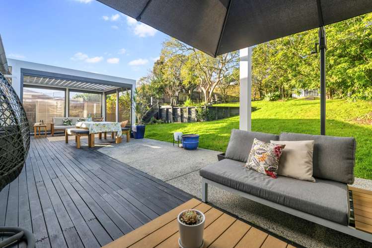 70 Selwyn Crescent Forrest Hill_2