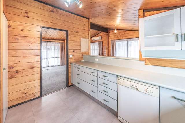 70 Lincoln Road Springvale_3