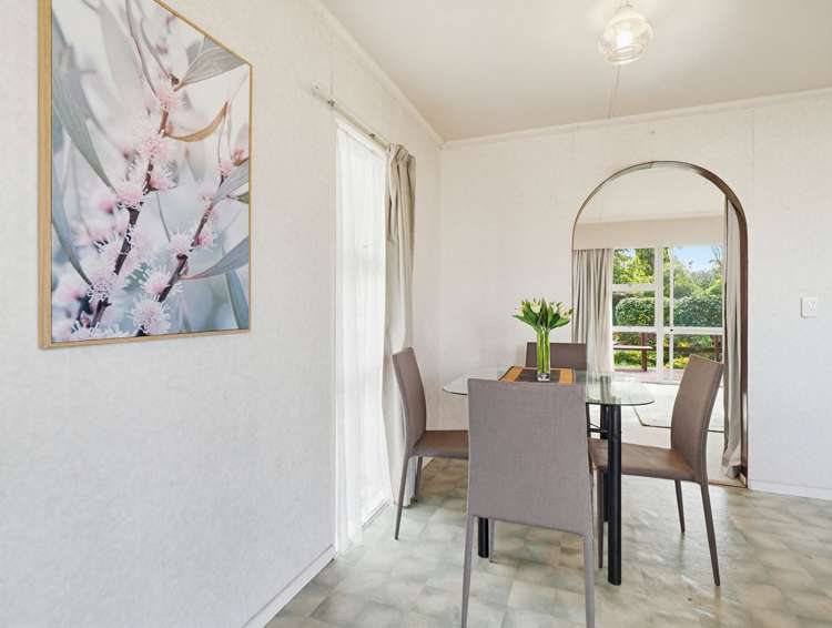 6 Raglan Avenue Cloverlea_11