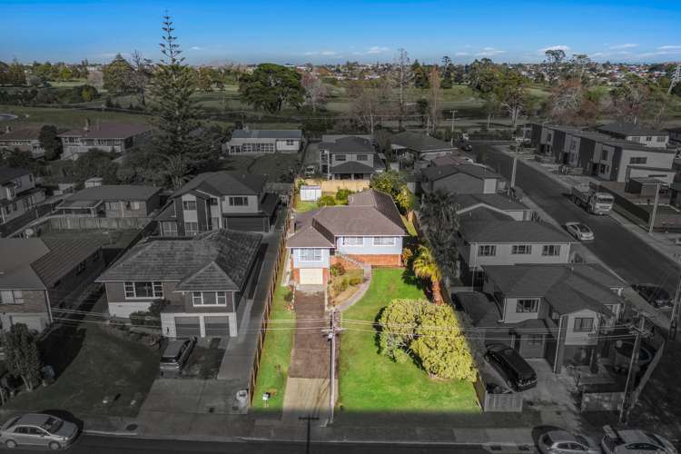 18 Lochinver Road Papatoetoe_1