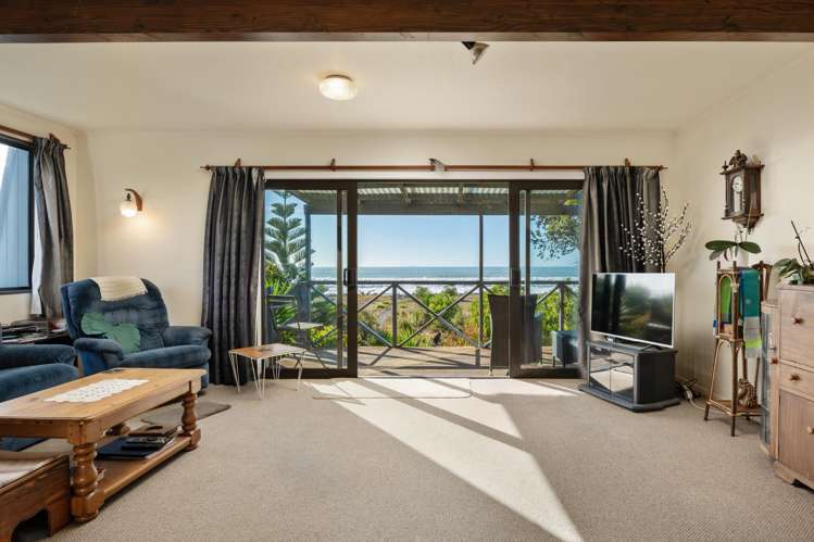 114 Rarangi Beach Road Rarangi_1