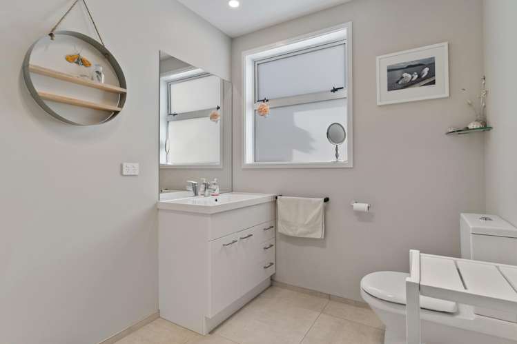 68 Franks Way Papamoa_15