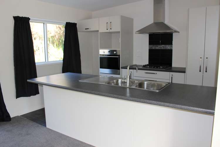 2 Munro Place Carters Beach_1