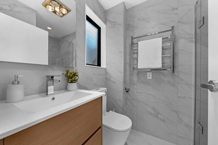 17B Bruce Road Glenfield_10